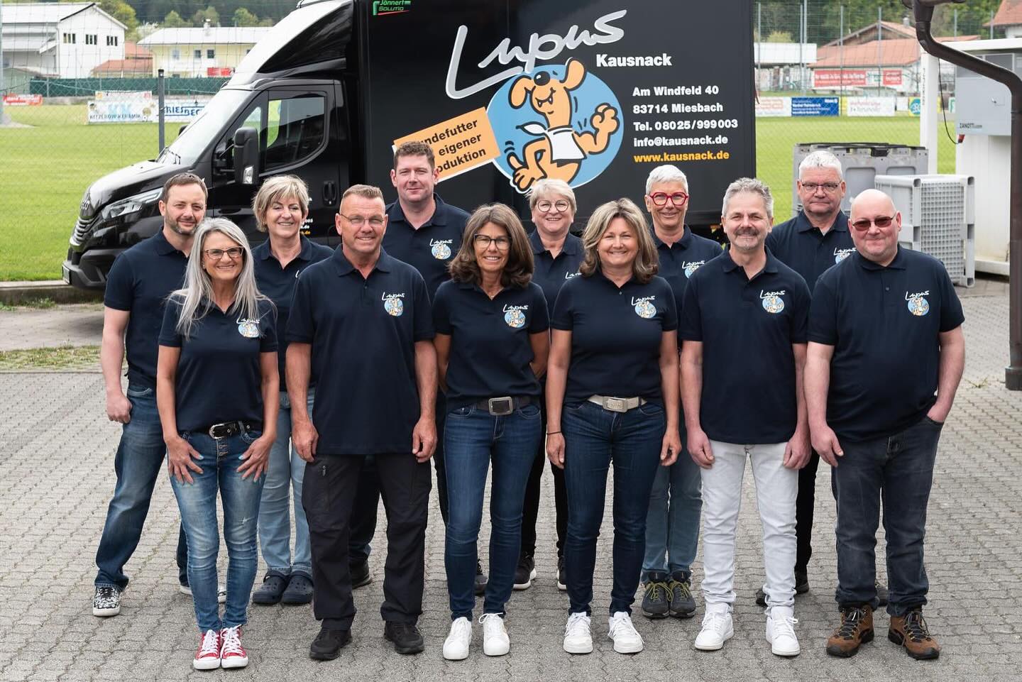 🐶✨ Wir stellen uns vor – das Team hinter Lupus Kausnack ✨🐶 Mit ganz viel Herz, Leidenschaft und ech